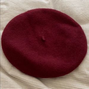 NY&Co Raspberry Beret